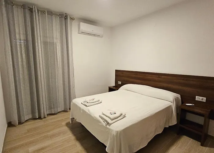 Hostal Restaurante El Cruce